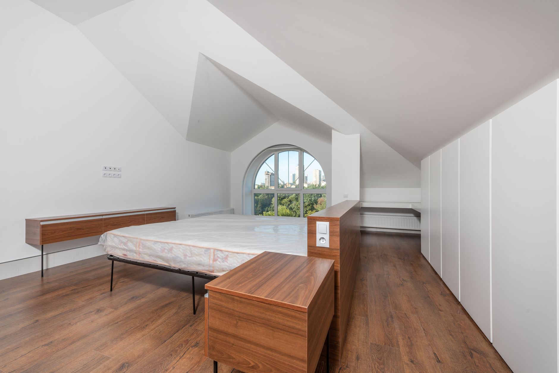Rénovation appartement Paris 14e – Isolation thermique et cloisons | Intégrale Design