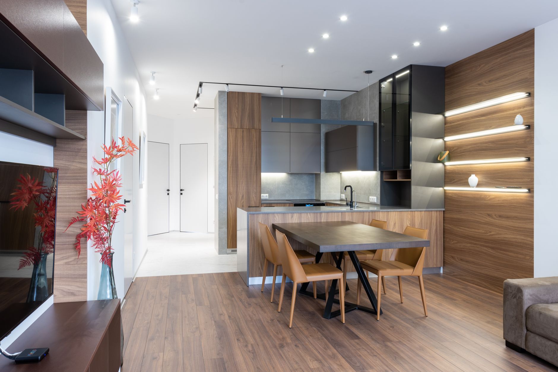 Design intérieur Paris 8e – Cuisine ouverte bois et moderne | Intégrale Design